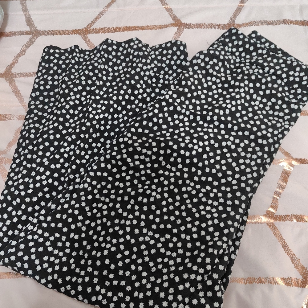 Pantaloon - Picture 1 of 1